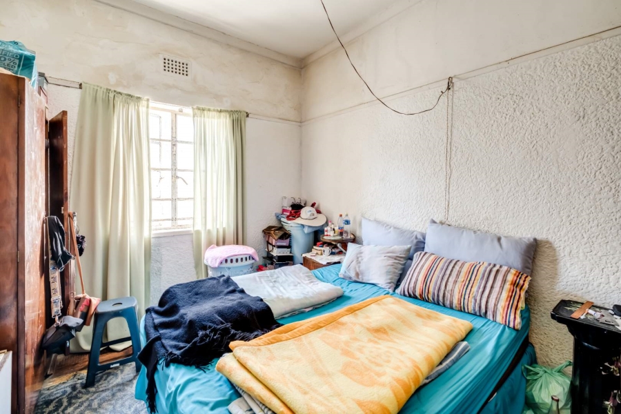 5 Bedroom Property for Sale in Wynberg Western Cape